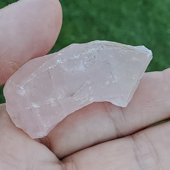 #6 lot Raw Rose Quartz Crystal - Picture 3 of 5